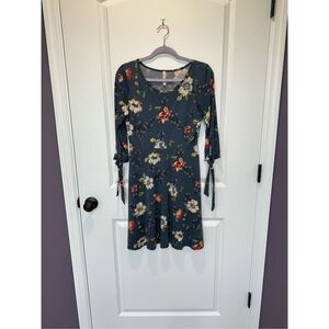 Gilli Blue Gray Floral Tie Sleeve Dress Size Small